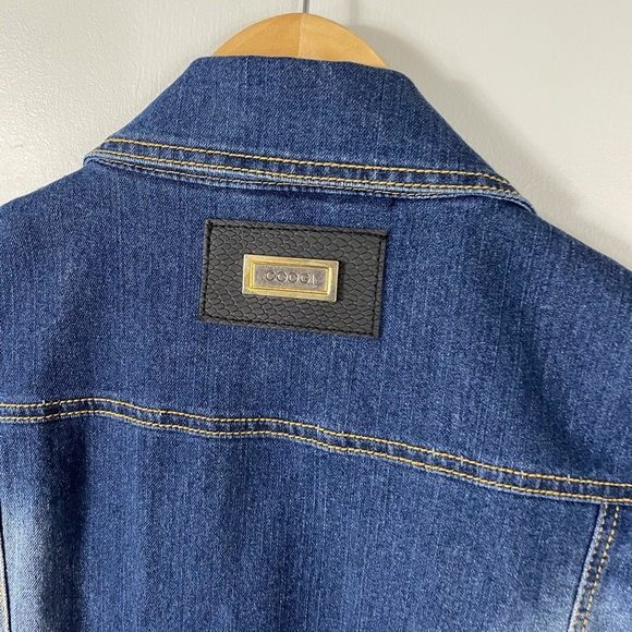 Coogi Denim Vest - Picture 4 of 5